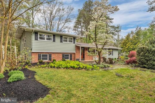 2 Pin Oak Trl, MEDFORD, NJ, 08055-8837 | Card Image