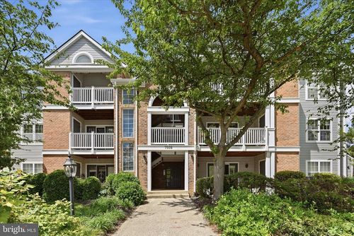 e-7508 Ashby Ln, ALEXANDRIA, VA, 22315-5261 | Card Image