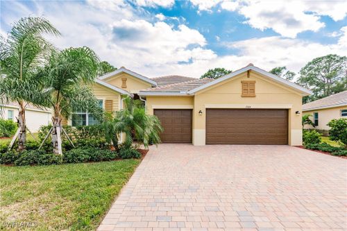 17364 Walnut Run Drive, Alva, FL, 33920 | Card Image