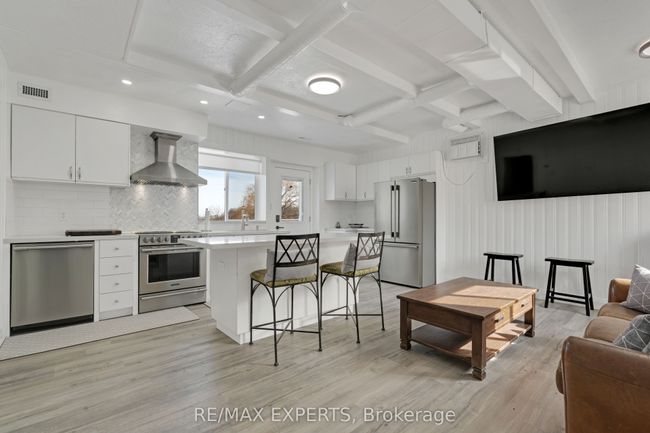 5780 17th Sideroad, House other with 1 bedrooms, 2 bathrooms and 48 parking in King ON | Image 22