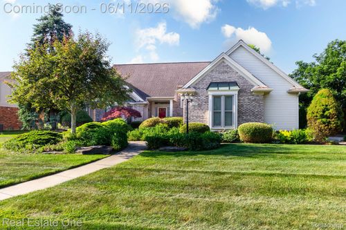 1459 Almond Dr, Troy, MI, 48098-2002 | Card Image