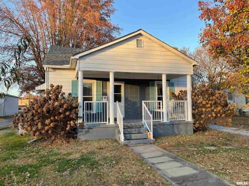 1202 Parham St, Marion, IL, 62959-3816 | Card Image