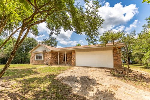 117 Dogwood Trl, Bellville, TX, 77418-9784 | Card Image