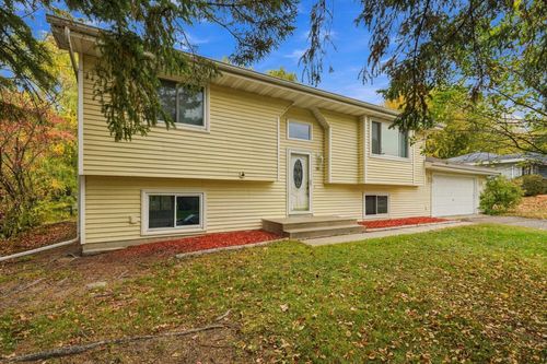 201 17th Street S, Buffalo, MN, 55313 | Card Image