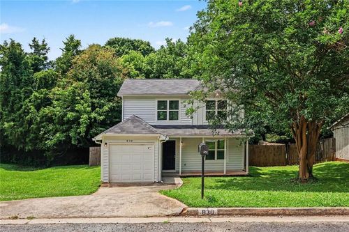 830 Durham Xing, Stone Mountain, GA, 30083-4689 | Card Image