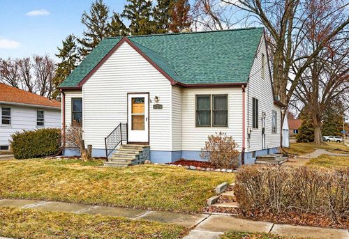 936 Lincoln Street, MENASHA, WI, 54952 | Card Image
