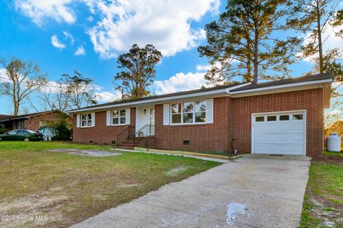 1013 Glenlea Dr, Wilmington, NC, 28405-2203 | Card Image