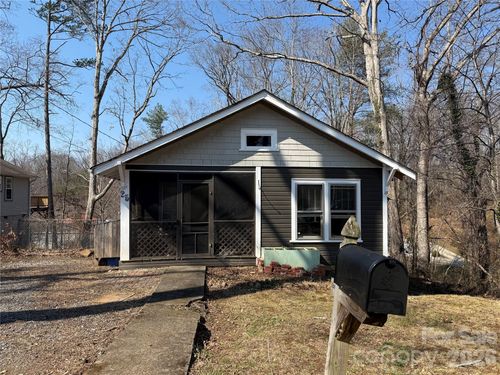 25 Craig Cir, Asheville, NC, 28805-2015 | Card Image