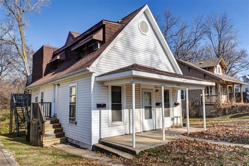 1206 W Maple Ave, Independence, MO, 64050-3466 | Card Image