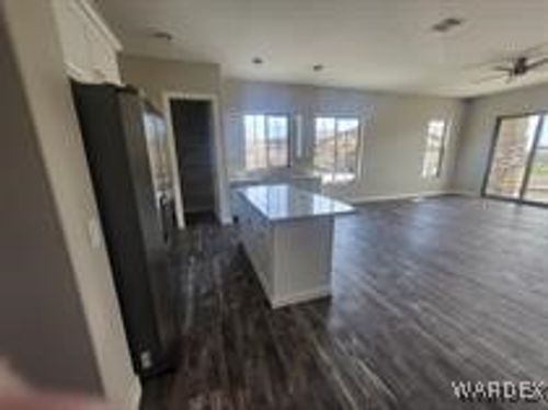 1367 Harker Ct, Bullhead City, AZ, 86429-4502 | Card Image