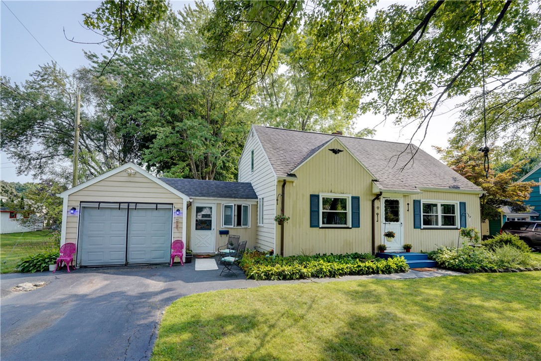 Lynda Ln, Rochester, NY 14624