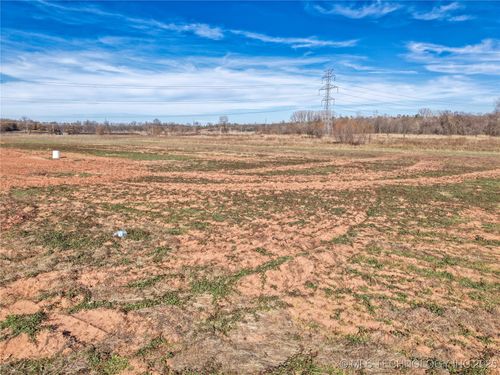 12800 E Stella Rd, Newalla, OK, 74857-9449 | Card Image