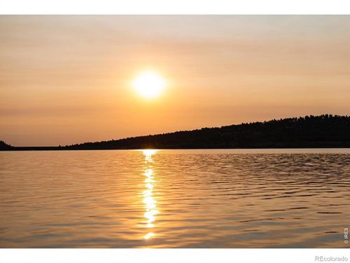 6725 Ridge Valley Ct, Loveland, CO, 80538-9427 | Card Image