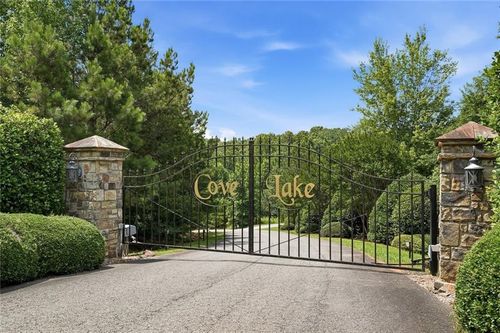 141 Cove Lake Dr, Marble Hill, GA, 30148 | Card Image