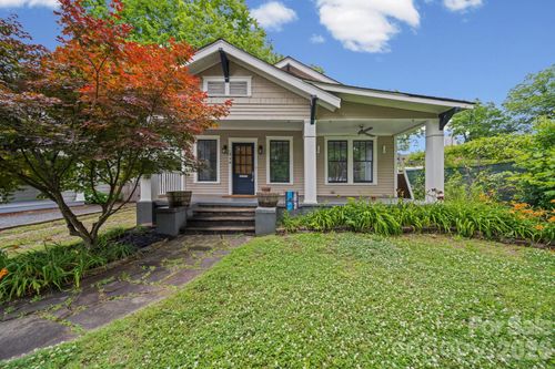 320 Westwood Ave, Charlotte, NC, 28203-4461 | Card Image