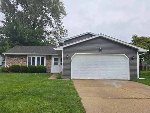 1310 Leawood Dr, Elgin, IL, 60120-4751 | Card Image