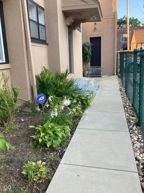 117 E 36th Street, Indianapolis, IN, 46205 | Card Image