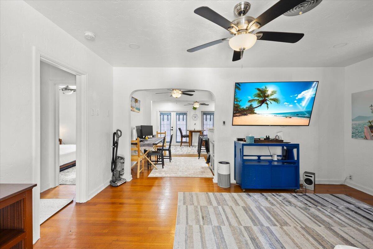 Residential in Lake Worth Beach 5