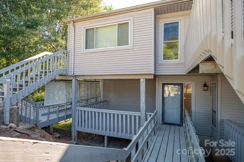 apt-49-1050 21st Ave Nw, Hickory, NC, 28601-1750 | Card Image