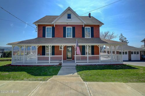 53 E Houston Ave, Montgomery, PA, 17752-1104 | Card Image