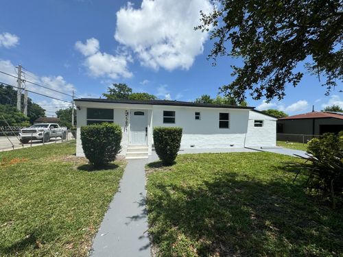 a-5801 Nw 11th Ave, Miami, FL, 33127-1315 | Card Image