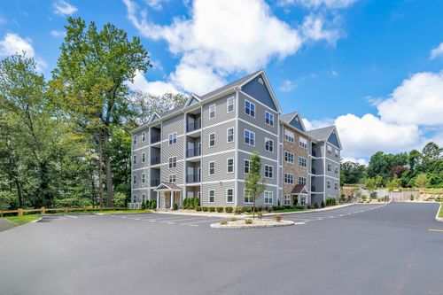 205-303 Bridgeport Ave, Shelton, CT, 06484-3871 | Card Image