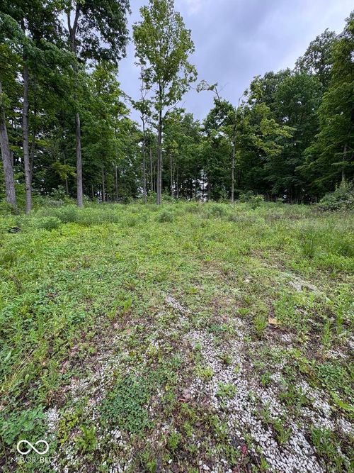128 Blue Side Way, Cloverdale, IN, 46120-8853 | Card Image