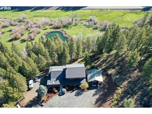 62482 Canyon Creek Ln, Canyon City, OR, 97820-8729 | Card Image