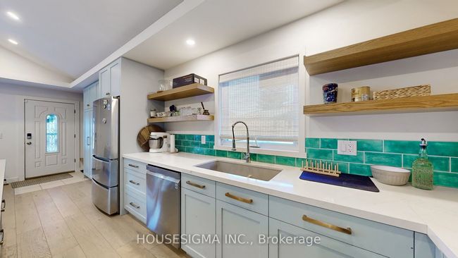 745 Marksbury Rd, House other with 3 bedrooms, 1 bathrooms and 6 parking in Pickering ON | Image 9