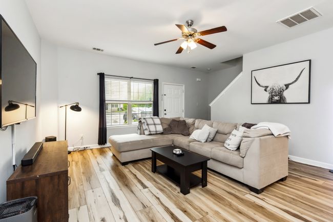 5431 Perlou Ln, Townhouse with 3 bedrooms, 3 bathrooms and 2 parking in Murfreesboro TN | Image 4
