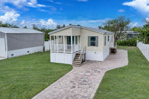 3018 Bayberry Ave, Punta Gorda, FL, 33950-6706 | Card Image