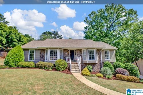 100 Cliffwood Ln, Hoover, AL, 35226-1010 | Card Image
