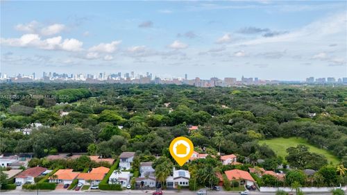 2217 Sw 57th Ave, Miami, FL, 33155-2234 | Card Image
