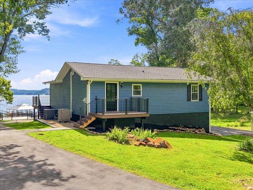 1612 Canal Ln, Dandridge, TN, 37725-5224 | Card Image