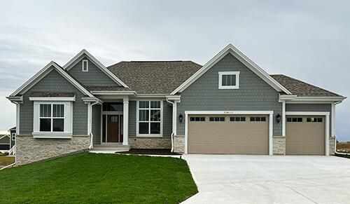 5620767 Carnoustie Way, Menomonee Falls, WI, 53051 | Card Image