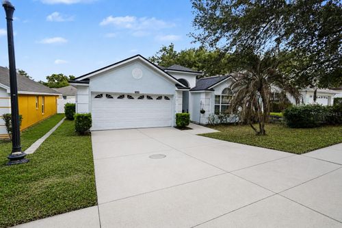 10424 Stonepark Drive Drive, LEESBURG, FL, 34788 | Card Image