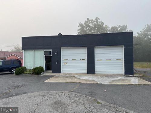 420 W Loudon St, CHAMBERSBURG, PA, 17201-2028 | Card Image