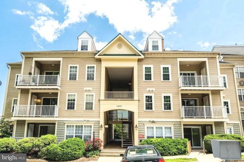 302-1037 Gardenview Loop, WOODBRIDGE, VA, 22191-1967 | Card Image