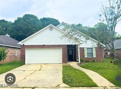 104 Canal St, Gulfport, MS, 39507-4001 | Card Image