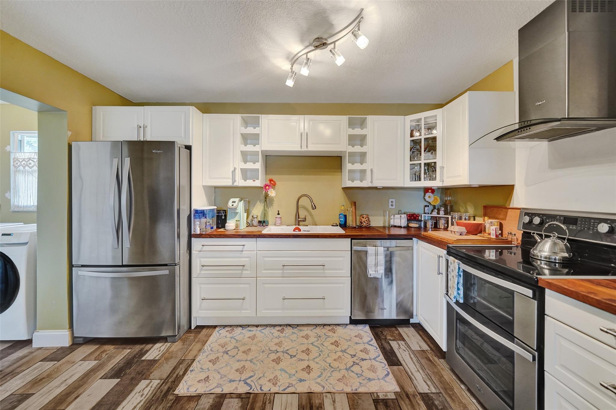 22nd Pl, Davie, FL 33317