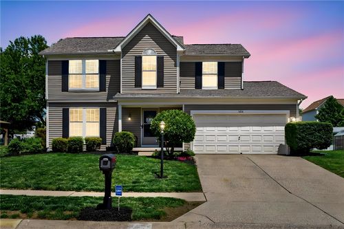 1024 Decker Dr, Miamisburg, OH, 45342-6414 | Card Image