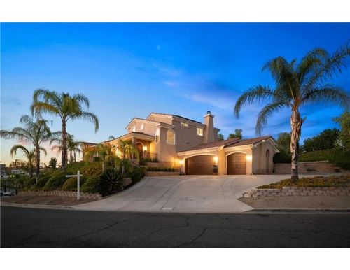 30610 Early Round Dr, Canyon Lake, CA, 92587-7509 | Card Image