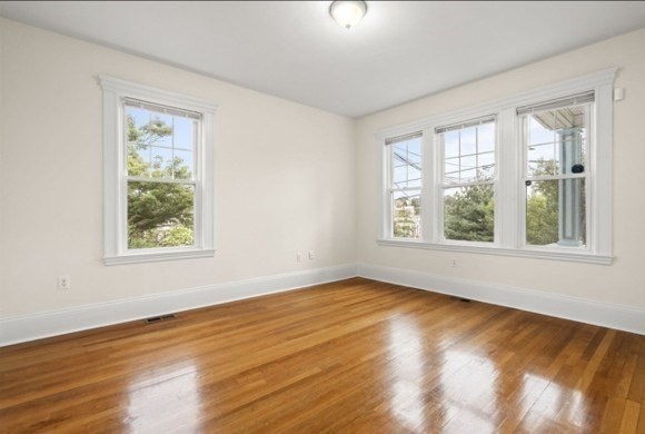 Residential Lease in Chelsea 3