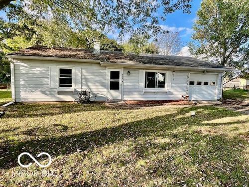 510 Memorial Dr, Edinburgh, IN, 46124-1913 | Card Image