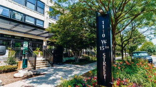 330-1110 W 15th St, Chicago, IL, 60608-3195 | Card Image