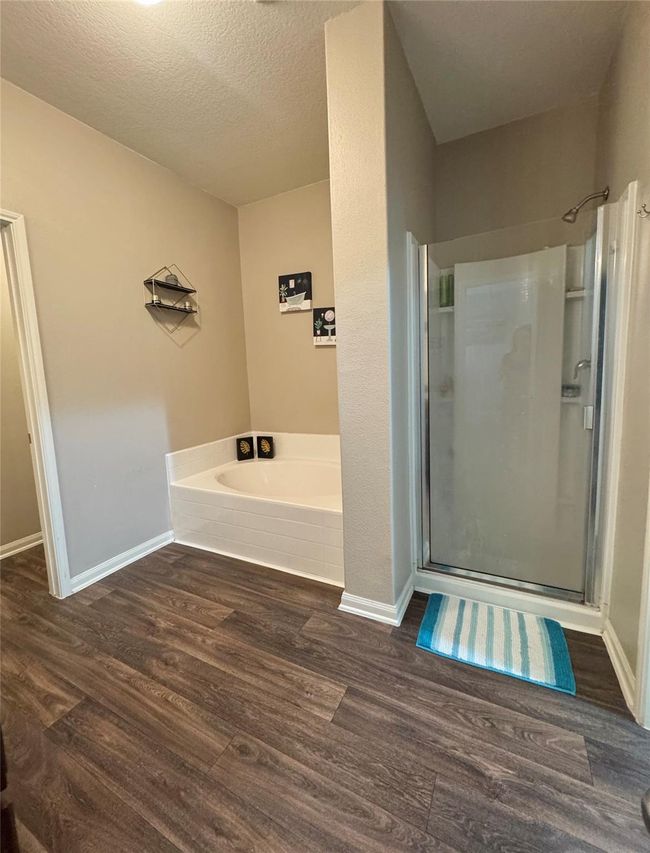 5723 Treasure Cove Rd, House other with 3 bedrooms, 3 bathrooms and 2 parking in Cove TX | Image 14