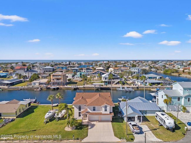 4187 Diaz Ct, House other with 3 bedrooms, 2 bathrooms and null parking in Hernando Beach FL | Image 4