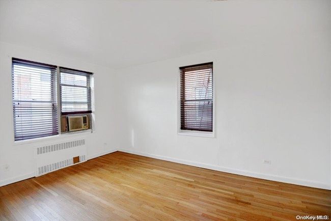 Bedroom | Image 16