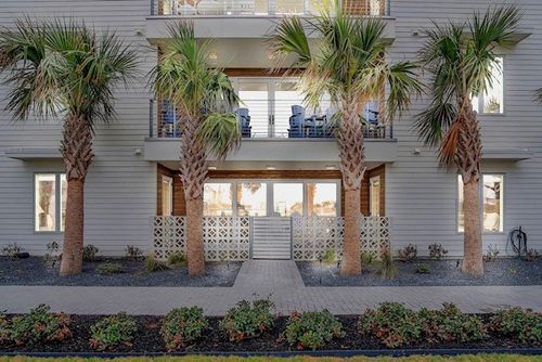 106-630 W Center Sq, Port Aransas, TX, 78373 | Card Image