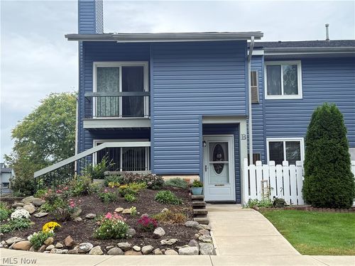 1-b-9028 Portage Pointe Drive, Streetsboro, OH, 44241 | Card Image